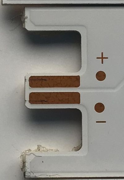 KIT DE LED'S PARA TV VIZIO (INCOMPLETO SOLO 8 PIEZAS) / NUMERO DE PARTE IC-C-HWX43D496R / IC-C-HWX43D496L / 05638022006132EFFH5 / F105N6R(P39)F-N02 / Y15E43 / PANEL T430HVN01.0 / MODELOS D43-D2 / E43-C2 / NOTA IMPORTANTE:KIT CONSTA DE 10 PIEZAS EN TOTAL - Imagen 2